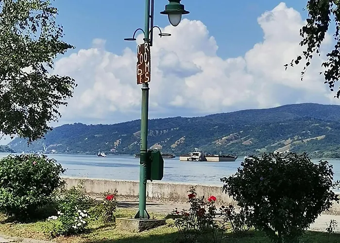 Pinkum Апартаменты *